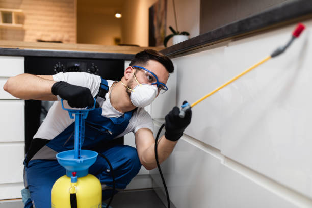 Best Residential Pest Control  in Fort Riley, KS